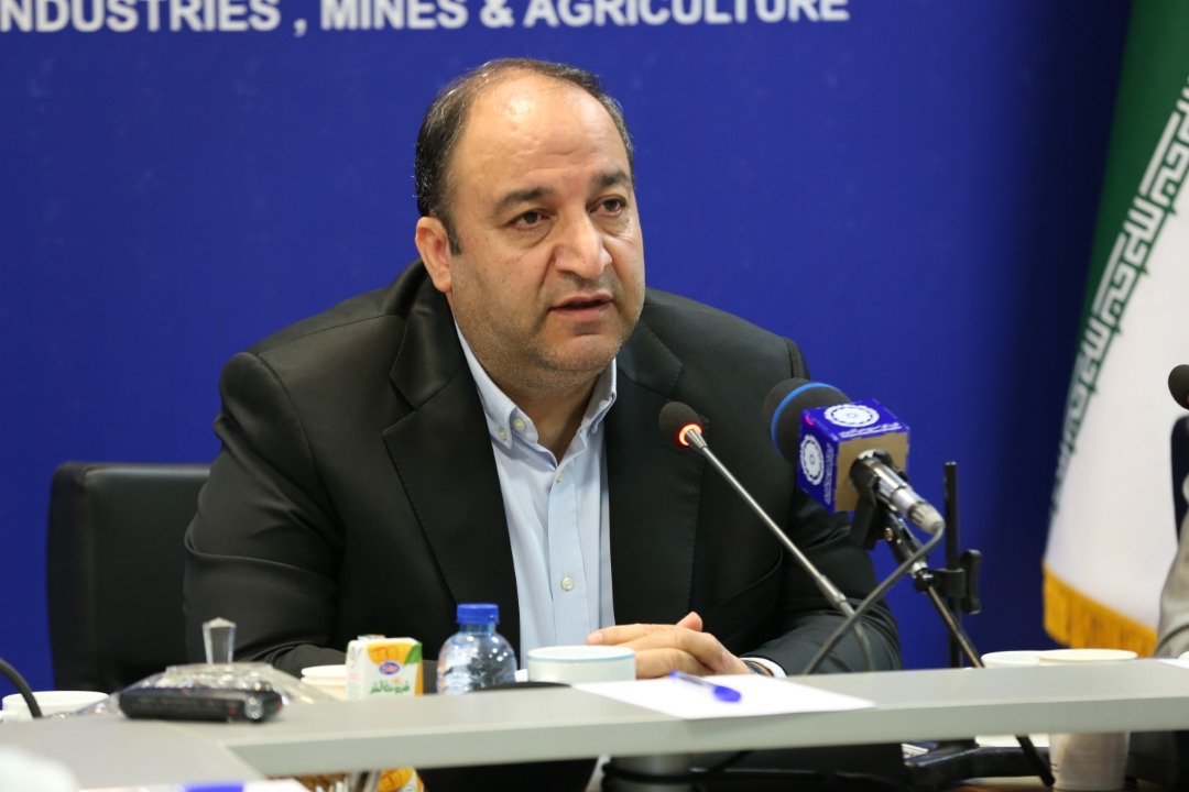البرز باید لوکوموتیو صنعت نساجی کشور باشد