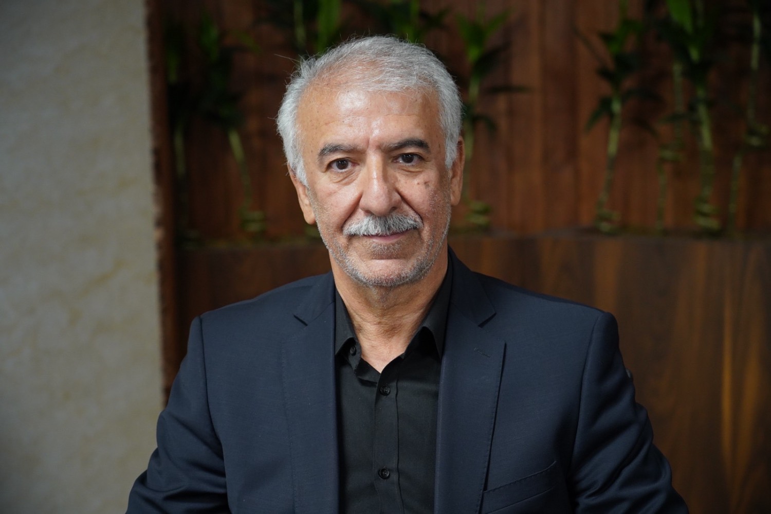 رکود ناشی از بحران اخیر ، نیازمند اصلاح فوری سیاست های ارزی و گمرکی